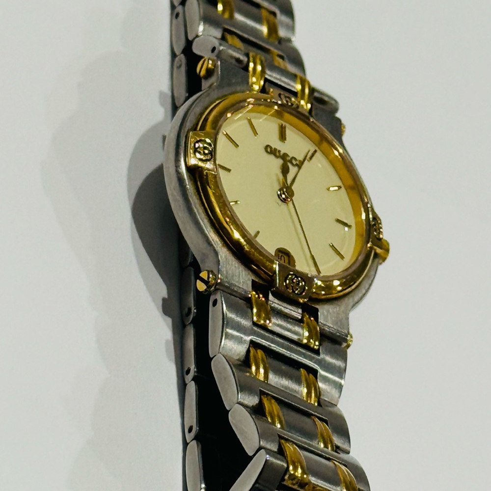 Vintage Gucci Two-Tone Watch New Battery - Picture 3 of 12